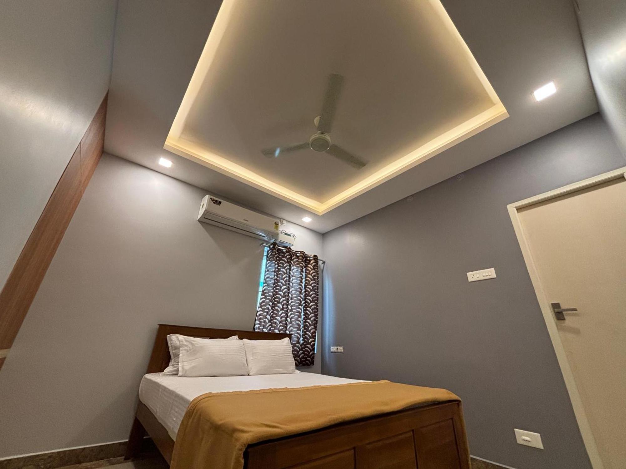 Srirangam Nandavanam Service Apartments Tiruchirappalli Luaran gambar