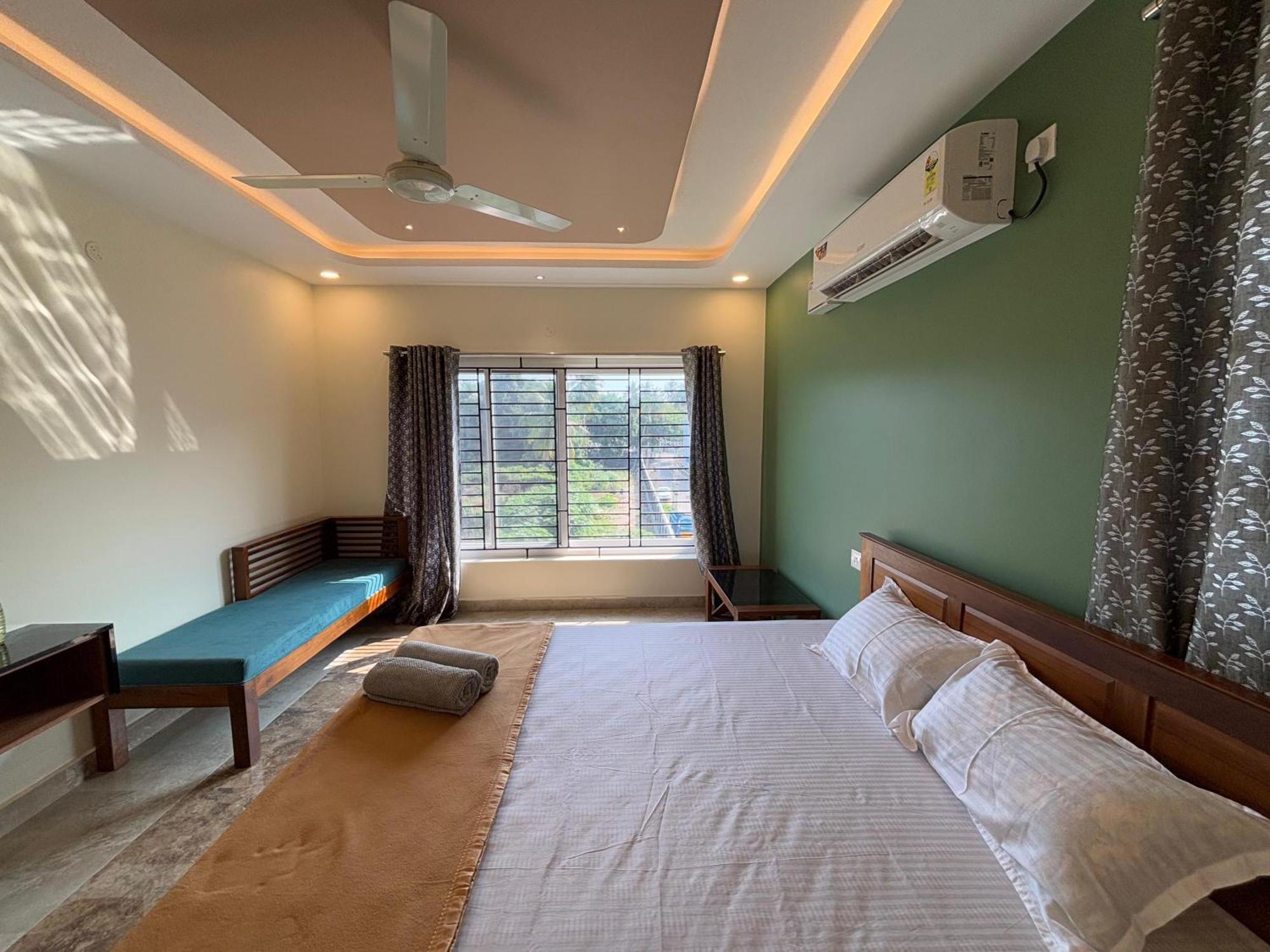 Srirangam Nandavanam Service Apartments Tiruchirappalli Luaran gambar